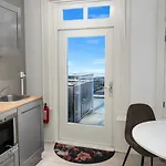 Maison Lumiere - Private Rooftop Terrace Apartment *